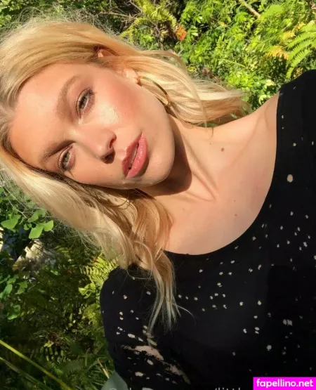 Littlexxxfawn OnlyFans Thumbnail #QY6YBcS1Ra