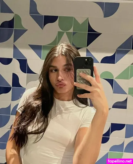 Littleyasmin Main Profile Photo