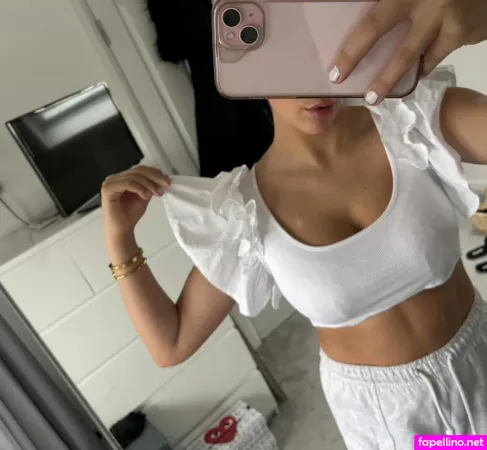 Liv Grace OnlyFans Thumbnail #YyM1DGQxix