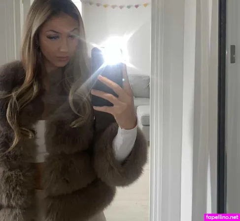 Liv Grace OnlyFans Thumbnail #hXQTCBd3bT