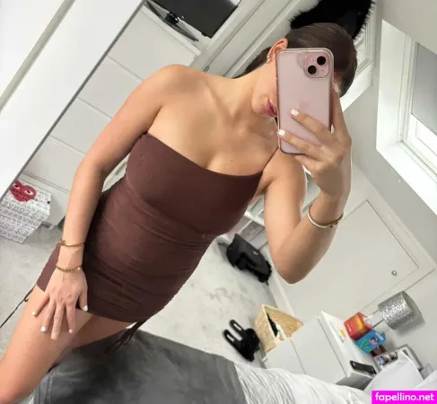 Liv Grace OnlyFans Thumbnail #jdiKblWwry