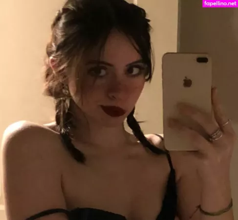 Liv Littlelivbug OnlyFans Thumbnail #5rTagOmRau