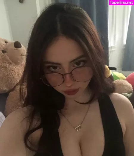 Liv Littlelivbug OnlyFans Thumbnail #kmdxKkJlvi
