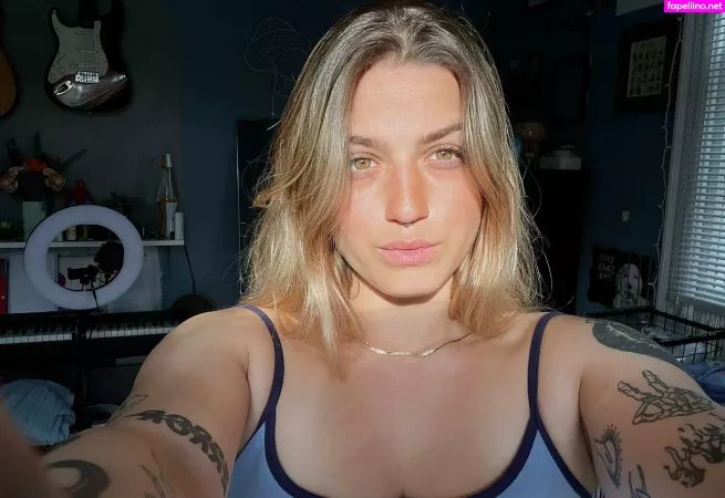 Liv P OnlyFans Thumbnail #pWSMlC5jh2