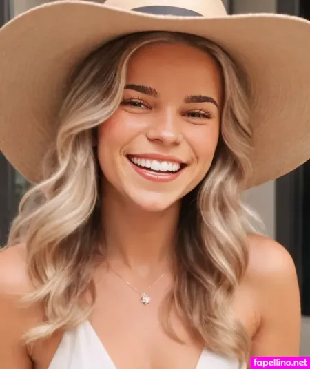 Liv Swearingen OnlyFans Thumbnail #8ZP8uFXUyW