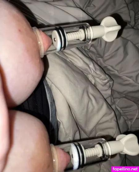 Livewithurquietrage OnlyFans Thumbnail #1kFlG6BCOE