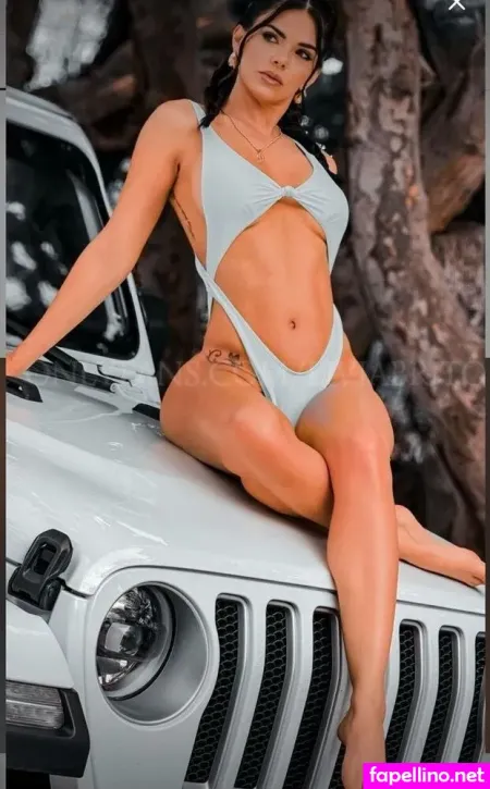 Livia Brito 1 OnlyFans Thumbnail #YHoP85D51A