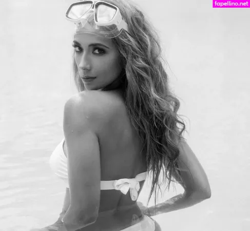 Livia Gullo OnlyFans Thumbnail #zMNKyh1QHi