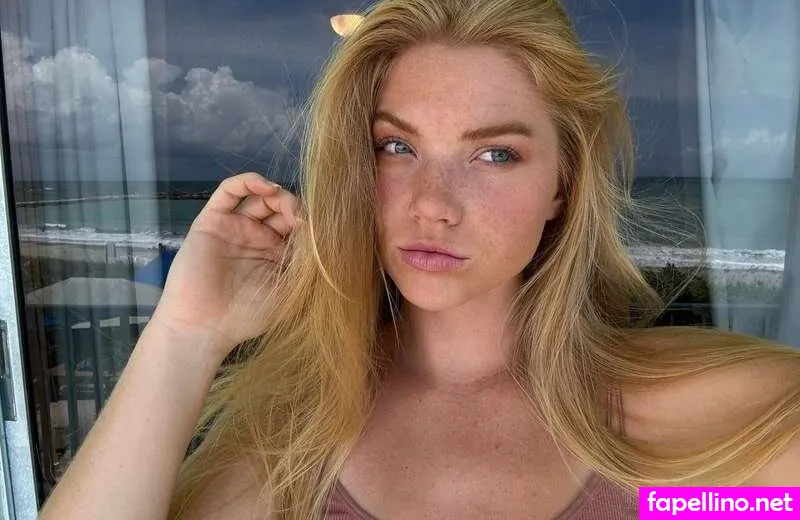 Livia Love Nude Leaked OnlyFans Photo #8OMGnbfsla
