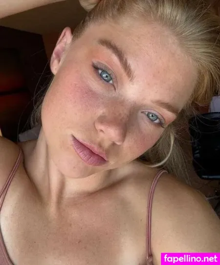 Livia Love OnlyFans Thumbnail #cWnSD69g6r