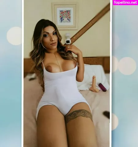 Livia Marques OnlyFans Thumbnail #V1pLOjcDko