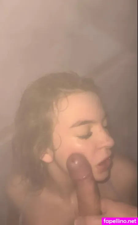 Livia Tavares OnlyFans Thumbnail #4WIjVhaWfN