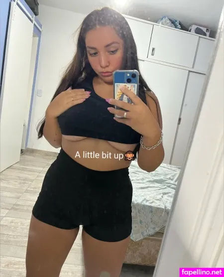 Liviasmiith OnlyFans Thumbnail #NpbrAfTYB2