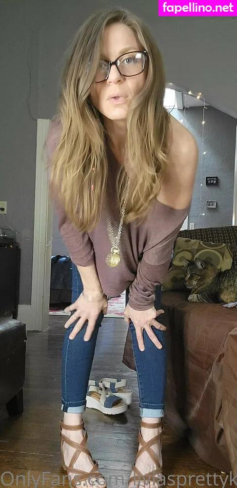 _totallyspy_, liviasprettykittyfree Nude Leaked OnlyFans Photo #MIIqnmqqWD