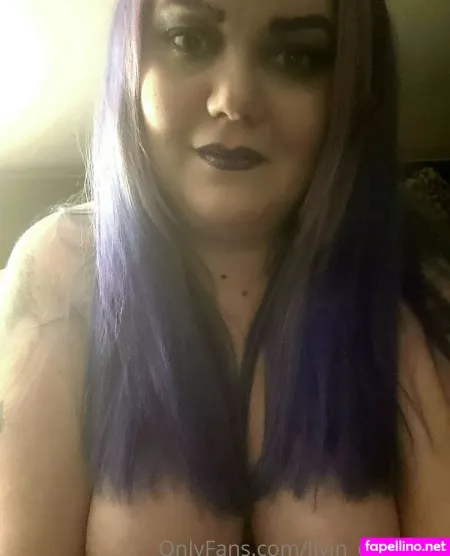Livin Dead Girl OnlyFans Thumbnail #06TrxIGn8X