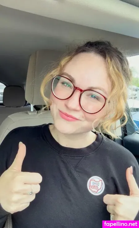 Living Richardson OnlyFans Thumbnail #DSuIryNcP7