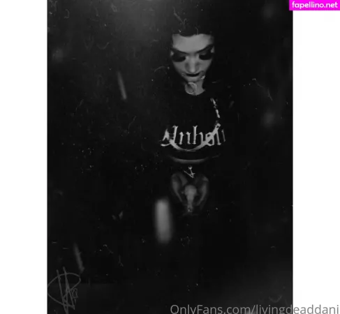 Livingdeaddani OnlyFans Thumbnail #c2NCtkMiIi