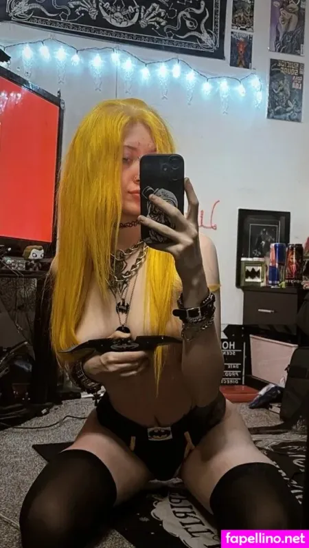 Livingdeadgothh 4 OnlyFans Thumbnail #L5zwySp0jq
