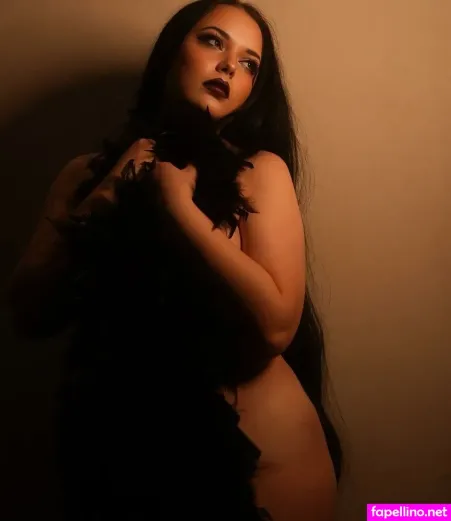 Livinghelle OnlyFans Thumbnail #WktmlIy9AL