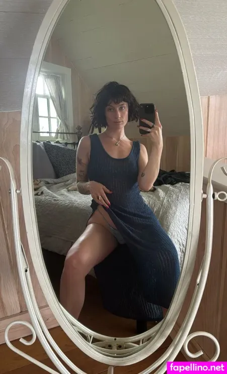 Livingwithmarlie OnlyFans Thumbnail #9bkNdauFMf