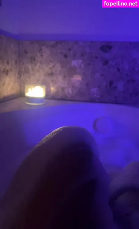 Livinwithloren OnlyFans Thumbnail #Bh4NnlCq4T