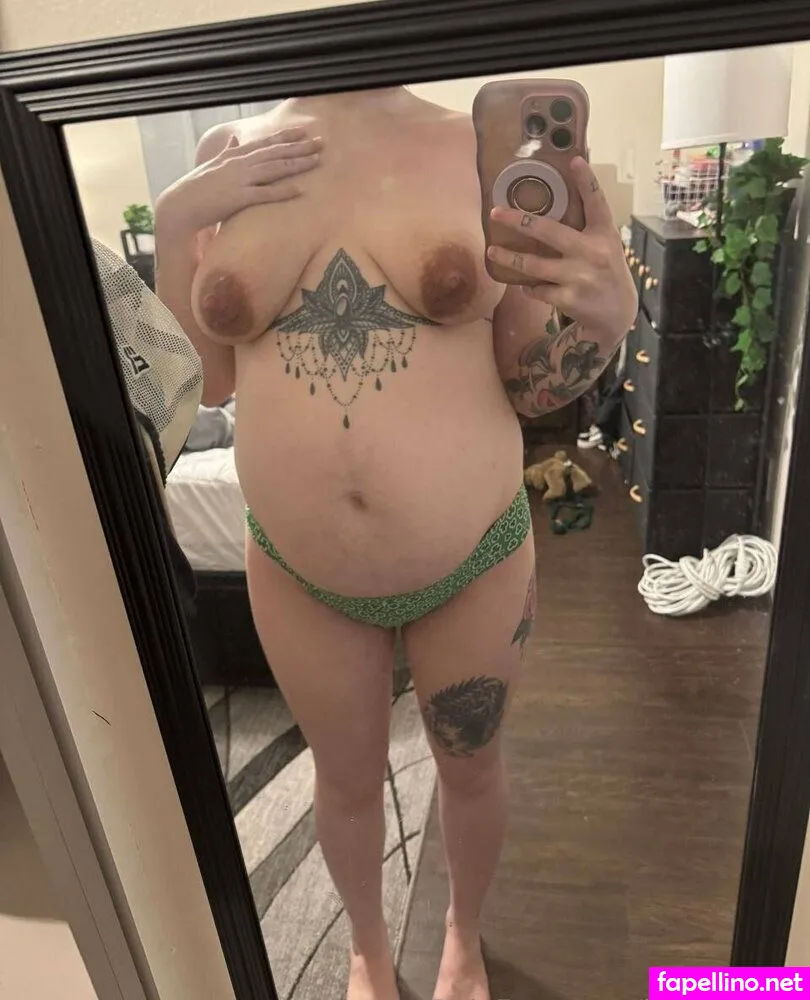 livisastaples, livisatease Nude Leaked OnlyFans Photo #27CWr5FPDl