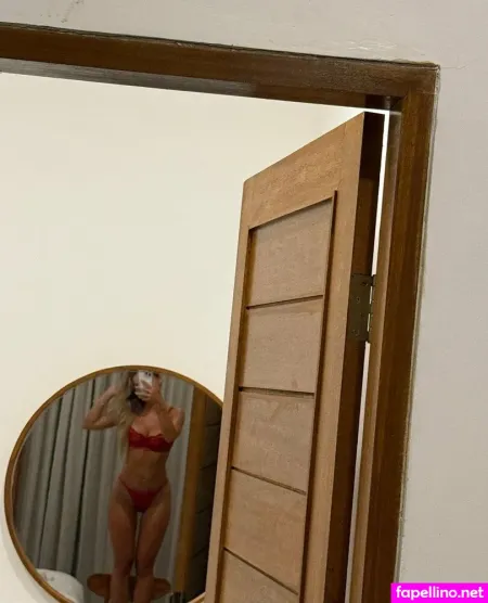 Livroseee OnlyFans Thumbnail #eRGlcI2b5l