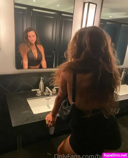 Livshappyhour OnlyFans Thumbnail #5n13P0SWaW