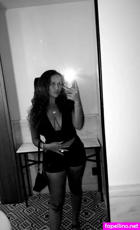 Livshappyhour OnlyFans Thumbnail #tz3NvurtkL