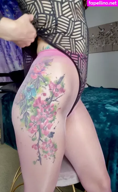 Livssecretlifefree OnlyFans Thumbnail #txg9SHMHkG