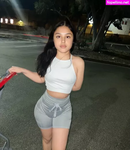 Livv2pretty OnlyFans Thumbnail #eOQzPxdqK8