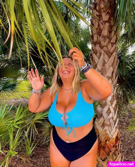 Livvy 1 OnlyFans Thumbnail #99A6wCRor6