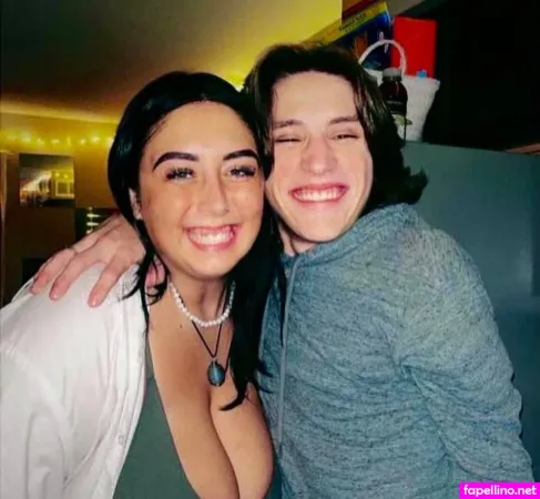 Livvy 1 OnlyFans Thumbnail #dWZeASh5mM