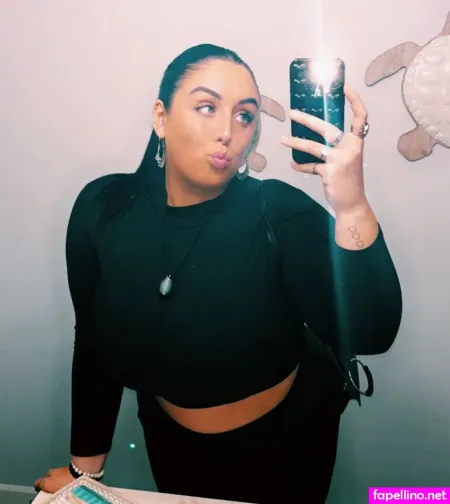 Livvy 1 OnlyFans Thumbnail #pbj7oqzQaX