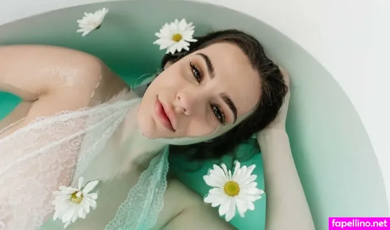 Livvy5493 OnlyFans Thumbnail #JVWsBxrVSb