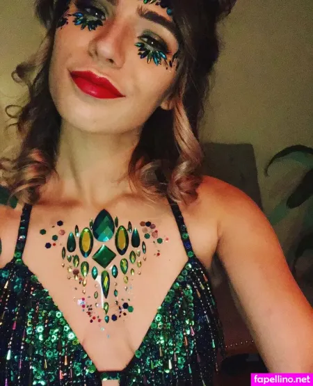 Livvy5493 OnlyFans Thumbnail #OfUyEfCZ02