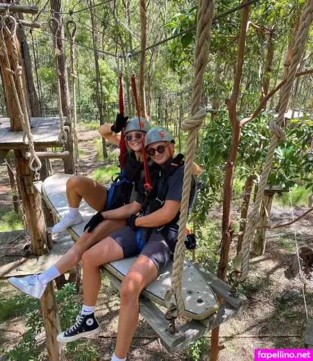 Livwwilliams OnlyFans Thumbnail #6Dv3vb2c4l