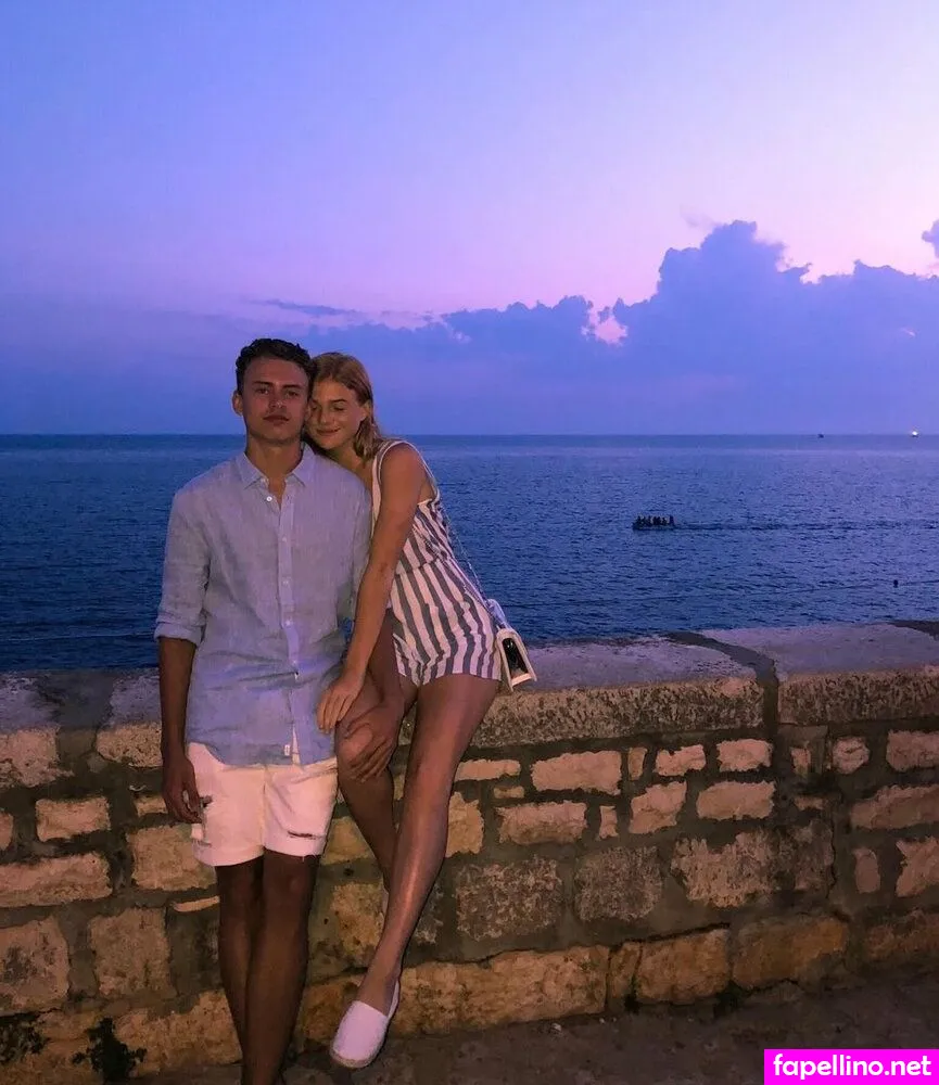 livwwilliams, oliviamark Nude Leaked OnlyFans Photo #TMrHdXoGa5