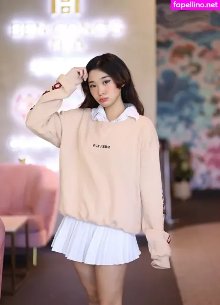Livy Renata OnlyFans Thumbnail #pd6HEe7CJa