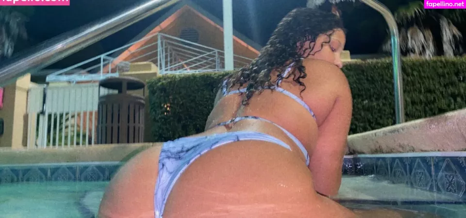 Livyboo Holy Tits OnlyFans Thumbnail #j3SUD1Mmsr