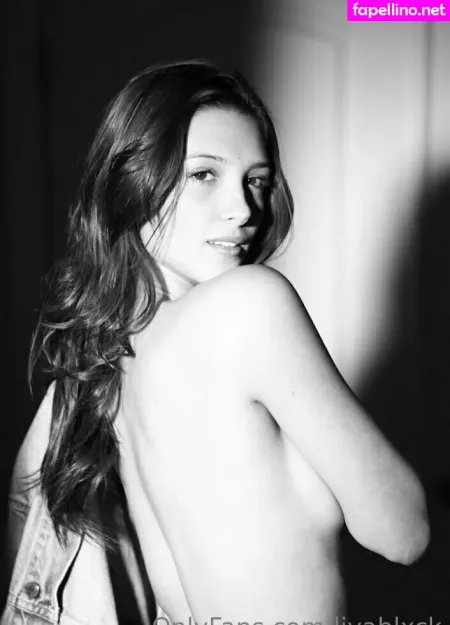 Liyablxck OnlyFans Thumbnail #9YVA3YnAfM