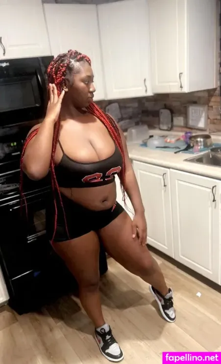 Liyah Goodman OnlyFans Thumbnail #Rk1P3dUXYo