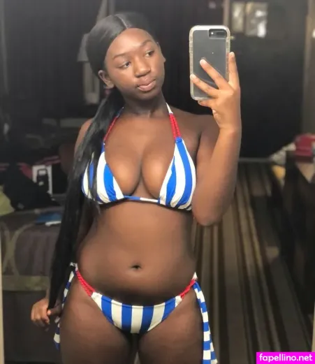 Liyah Goodman OnlyFans Thumbnail #dqzCWKvGYD