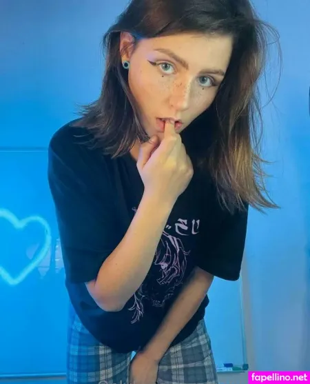 Liyamoon3 OnlyFans Thumbnail #BqMOyeOLom