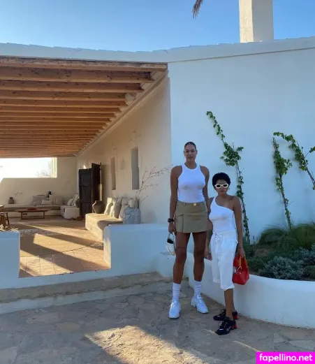 Liz Cambage 1 OnlyFans Thumbnail #OY0sbSzIyO