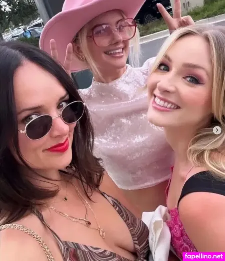 Liz Huett OnlyFans Thumbnail #H5JJVJV909