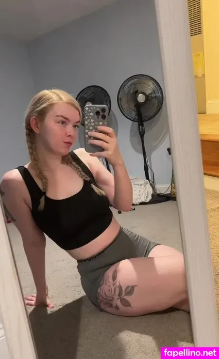 Liz Leblanc OnlyFans Thumbnail #44LqkL1KL8