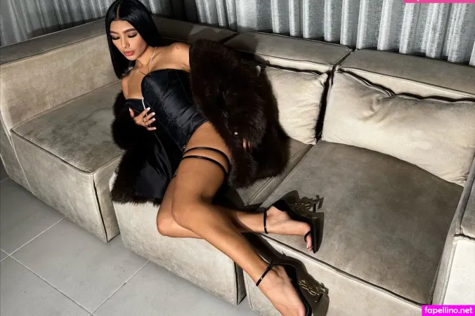 Liz Mendez OnlyFans Thumbnail #UYkjrFSVEF