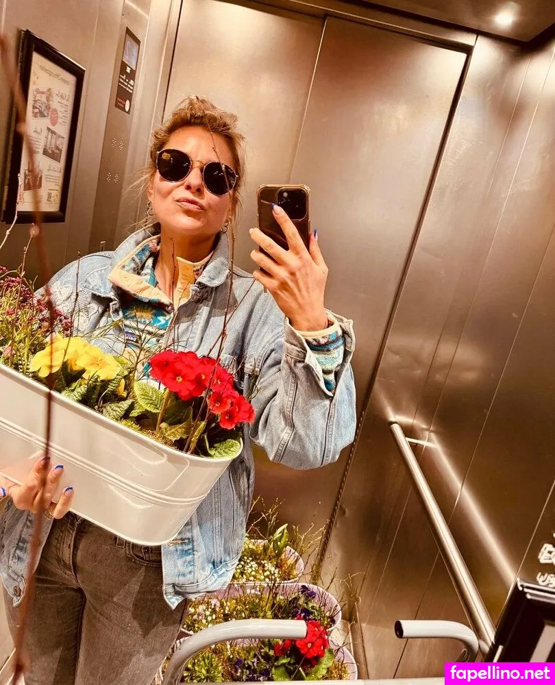 _liz__k_, liz_van_k Nude Leaked OnlyFans Photo #UhAhZup5Zs