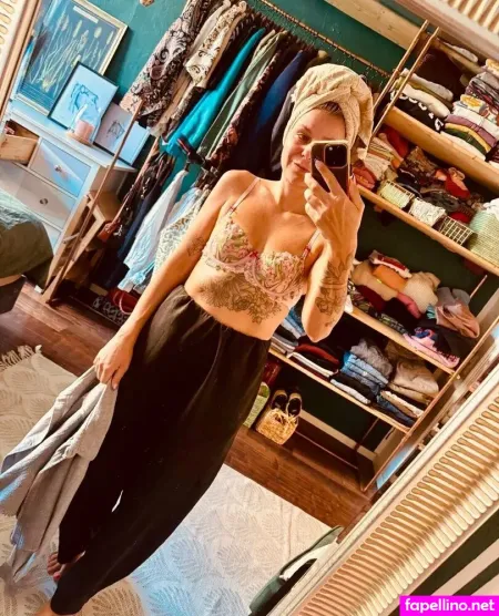 Liz Van K OnlyFans Thumbnail #y4q6Ktcl8J